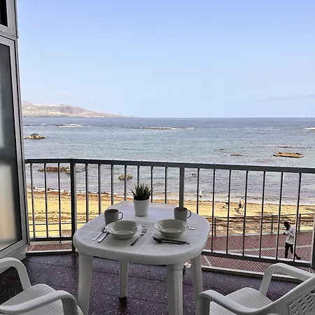 First Line With Terrace In Canteras Beach. * 大加那利岛拉斯帕尔马斯